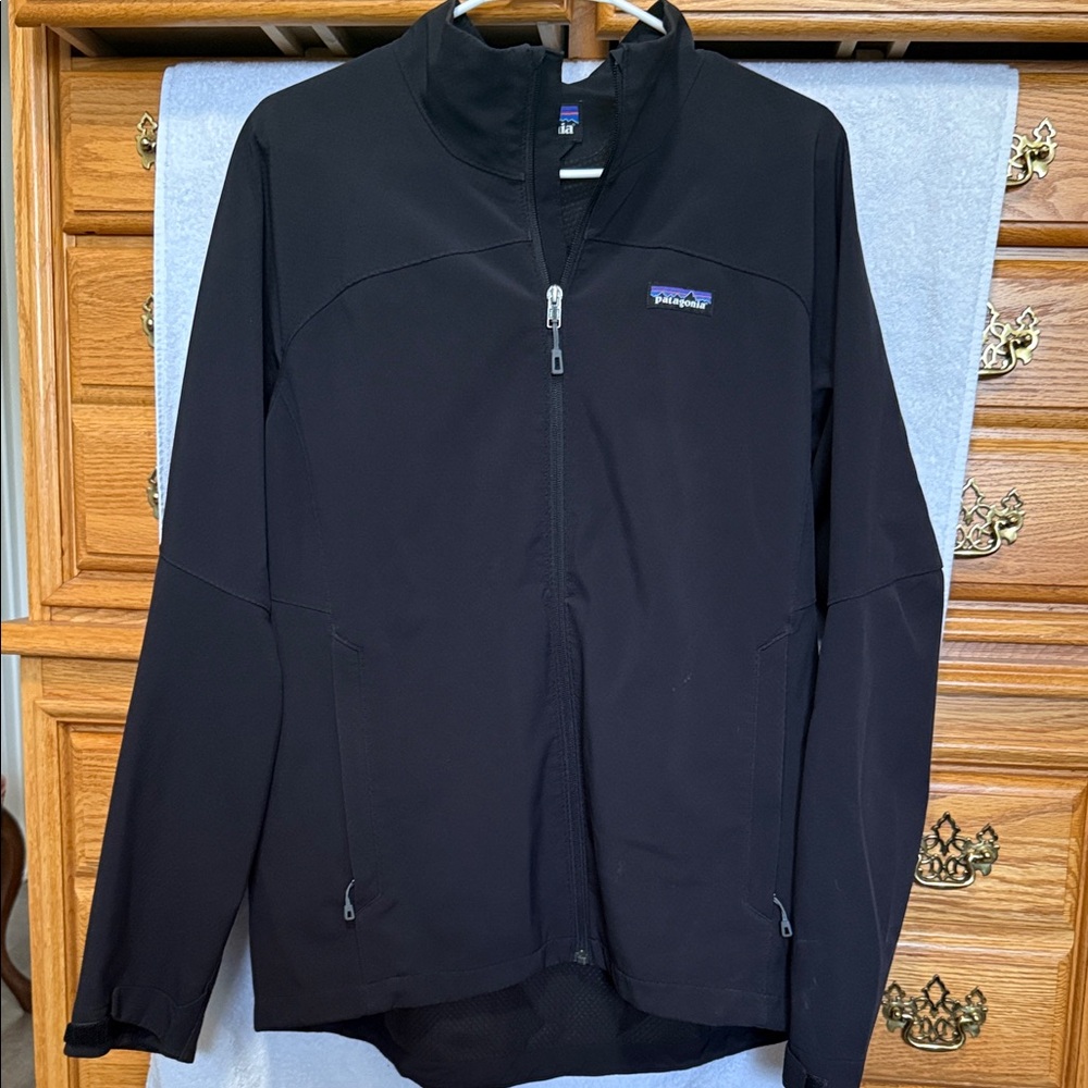 Patagonia Women's Black Performance Jacket